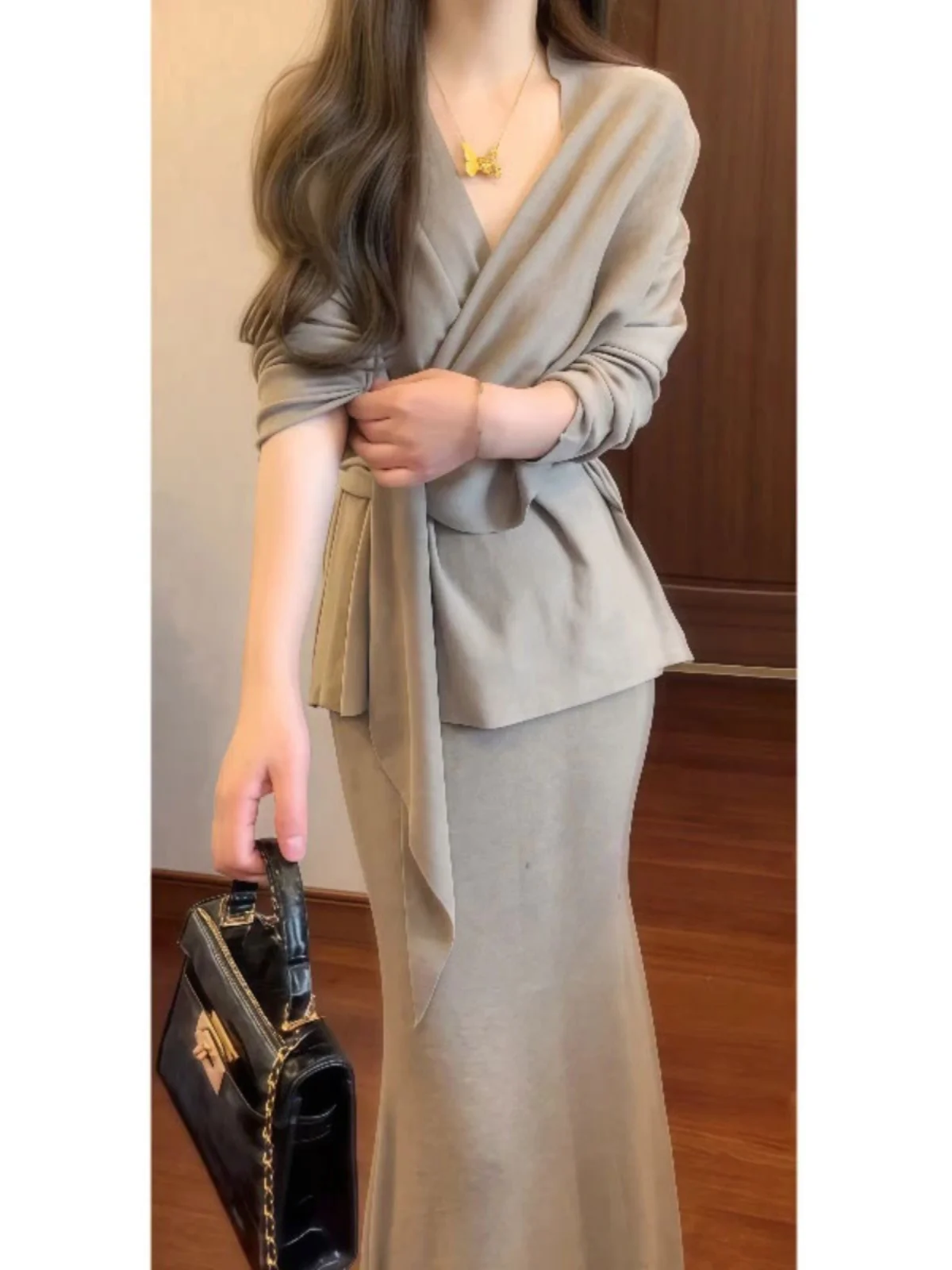 

Spring Fashion Sweater Skirt Set Lazy Style High End Look Cute Two Piece Ensemble Cotton Long Sleeve V Neck Open Cardigan