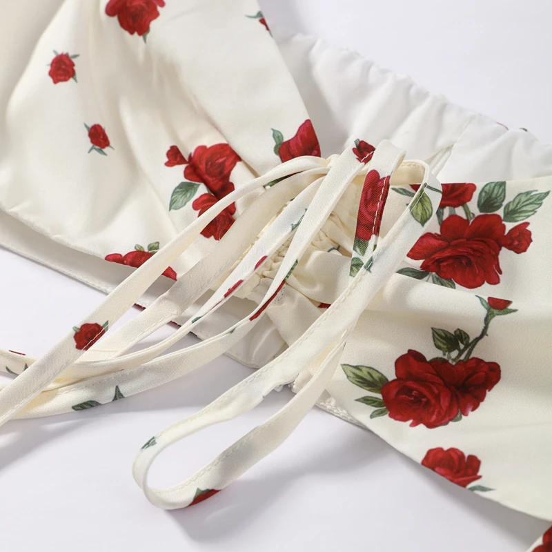 Kurz bedruckter Damenanzug mit quadratischem Kragen, langen Ärmeln, knöchellangem Rock mit seitlichem Schlitz, High Street Fashion, lässige Sets, Sommer 2026 – Detail 2