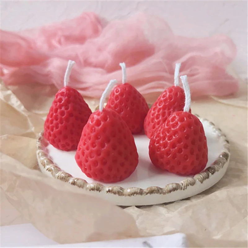 Strawberry Scented Candles Mini Scented Aromatherapy Wax Candle Portable Travel Decorative Candles for Home, Birthday, Party