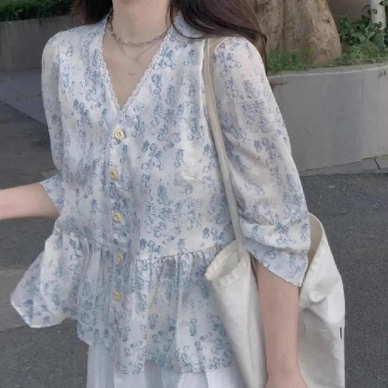 2026 new fashionable women's temperament doll shirt elegant girl mid sleeved tops comfortable versatile shirt skin friendly soft