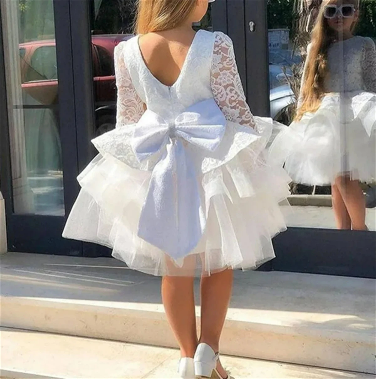 

White Layered Flower Girl Dress For Wedding Tulle Puffy Lace Bow Ruffles For Wedding Child's Eucharistic Birthday Party Dress