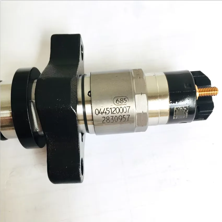 Injetor Common Rail 0445120007 0445120212   Para bico injetor Cummins Iveco EuroCargo 0445120007 0445120212 2830957 4896444