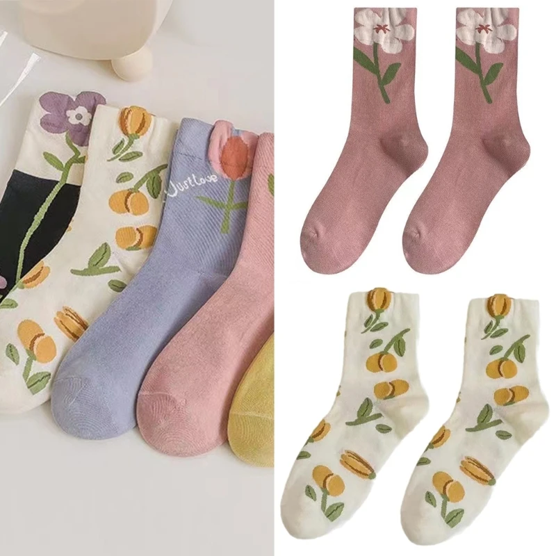 Korean Styles Flower Socks For Women and Teens Girl Breathable Cotton Middle Tube Knee Highs Socks for Student Daily Use P31B