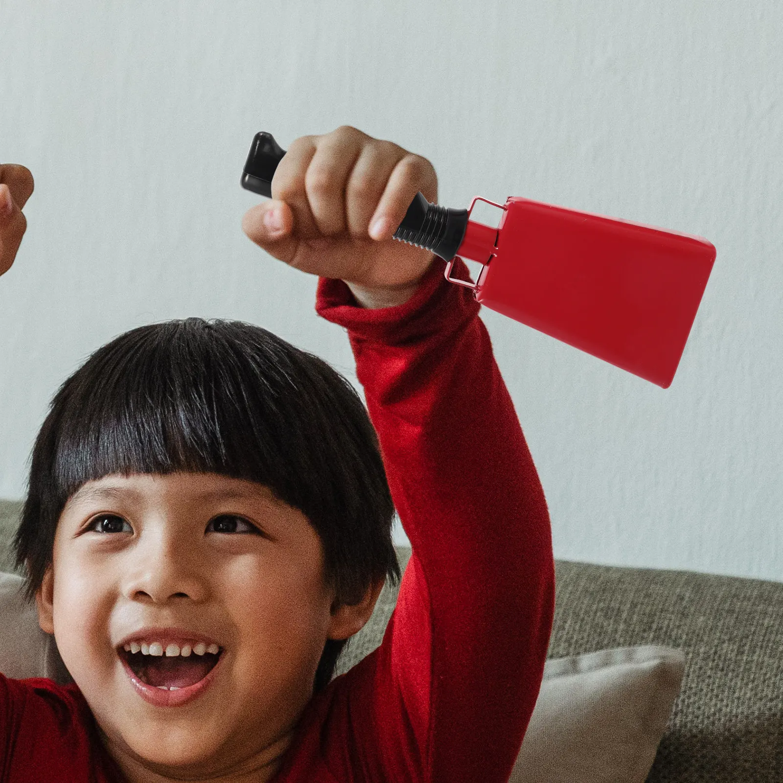 

2 шт. колокольчиков с эргономичной ручкой для создания шума на футбольных матчах и спортивных мероприятиях, колокольчики для болельщиков на футбольных матчах