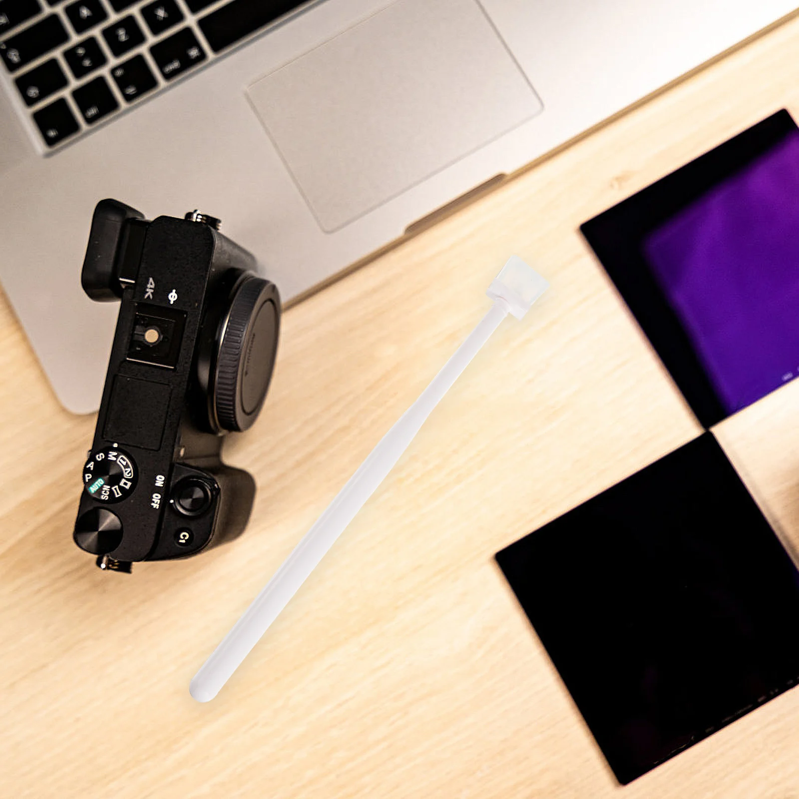 قضيب عصا الجيلي لتنظيف المستشعر، جل غير قابل للخدش، حجم محمول، يسهل حمله وينظف المناطق الصغيرة بشكل فعال