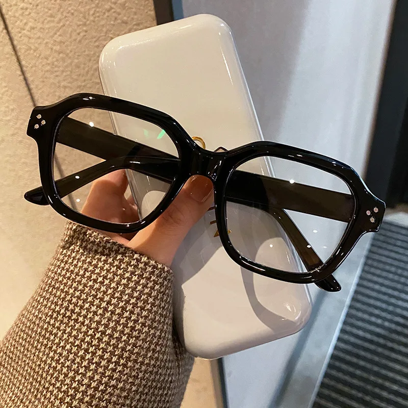 Retro Anti Blue Light Computer Glasses Frame Women Oversized Men Trendy Fashionable Stylish Eyeglasses Classic Spectacles Ouclos