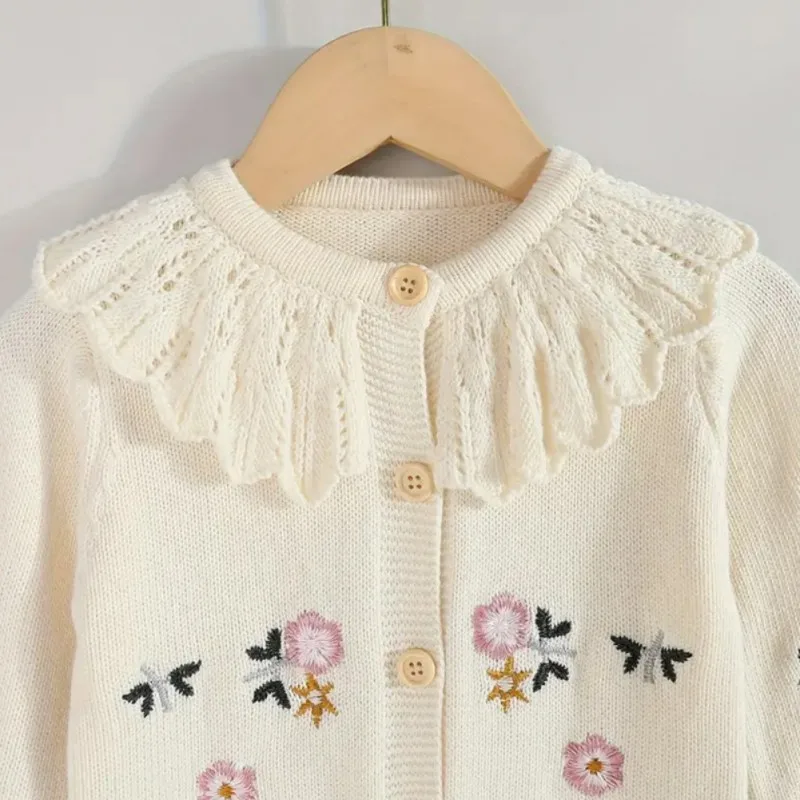 New Girls Cardigan Sweater Coat Spring Autumn Children Casual Warm Jacket Sweet Flower Embroidered Rustic Style Outing Sweaters