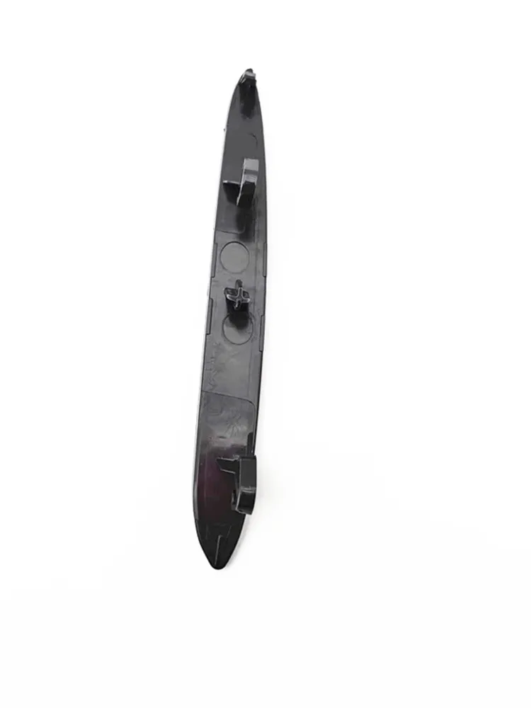 A2188852521 A2188852621 For Mercedes-Benz Rear Bumper Left and Right Trim Grille  W218 CLS300 CLS320 CLS350 AMG