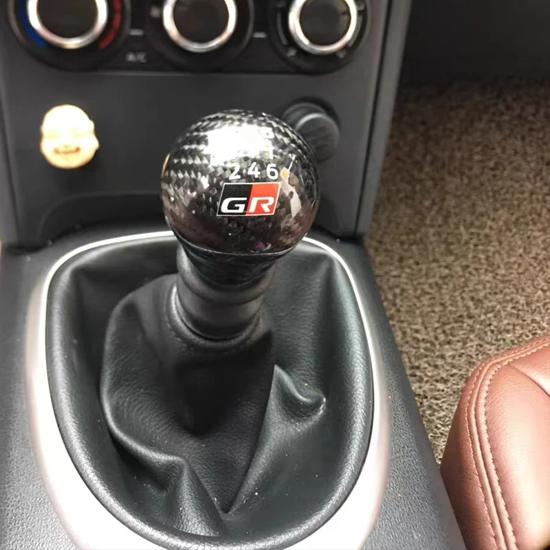 جديد 6 سرعات من ألياف الكربون مقبض ناقل الحركة لتويوتا GR Sport Gazoo Racing GT86 GR 86 مع شعار اكسسوارات السيارات التصميم