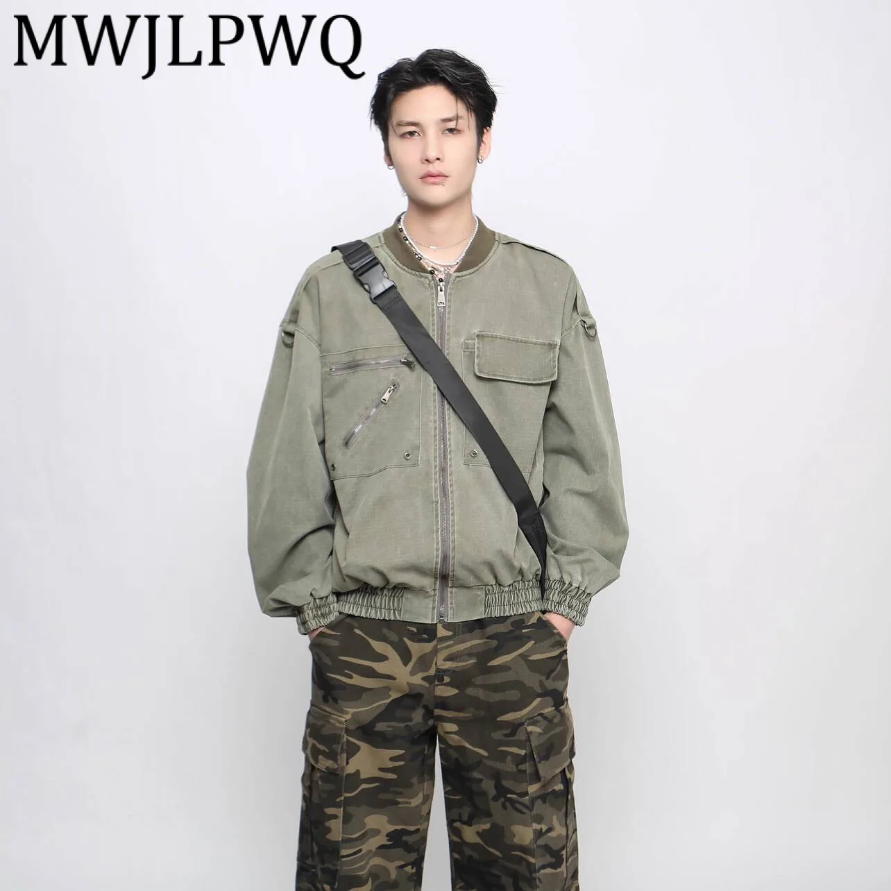 

MWJLPWQ Trendy Design Multi-Pocket Baseball Jacket Men Vintage Zipper American Style Workwear Stand Collar Autumn New Coat 21189