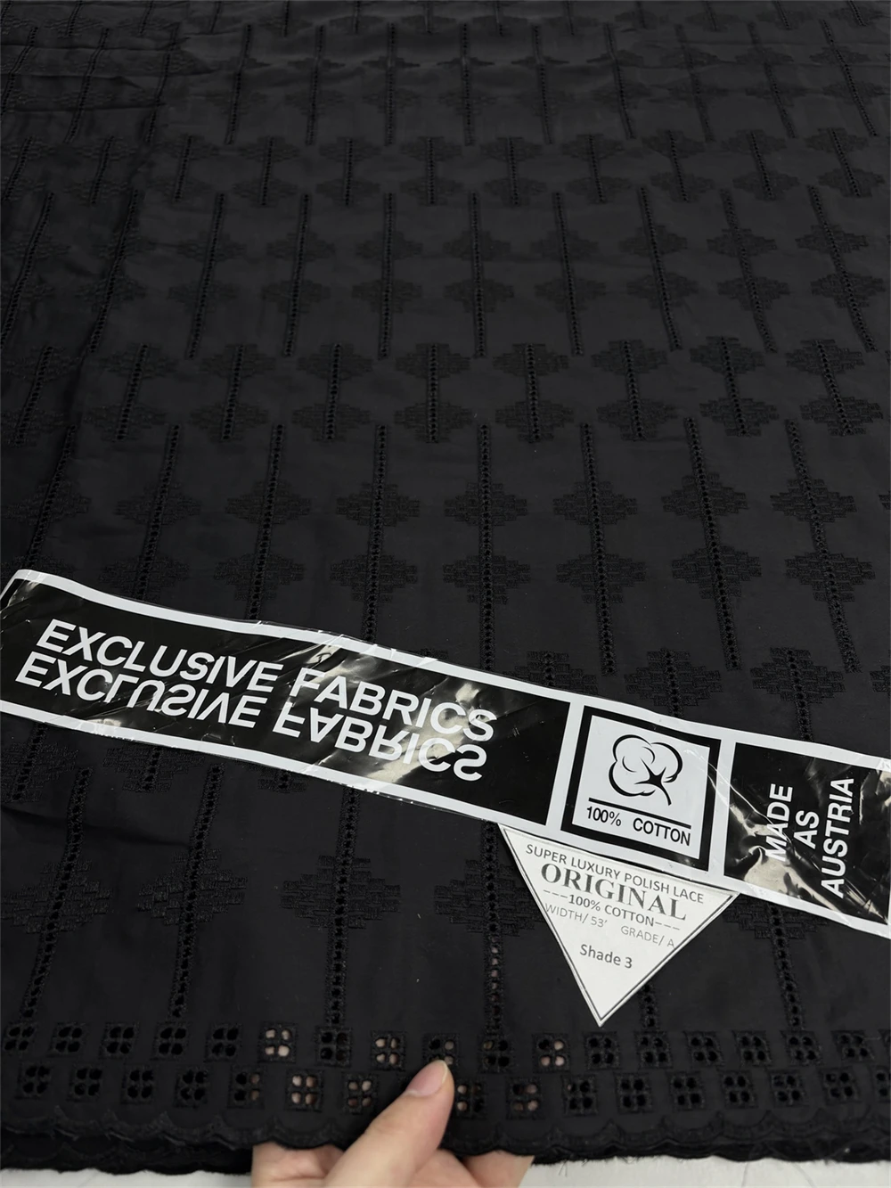 

Оптовая продажа, черная высококачественная швейцарская вуаль, кружево в Швейцарии, 100% хлопок, польское сухое мужское платье, кружевная ткань для свадебных платьев