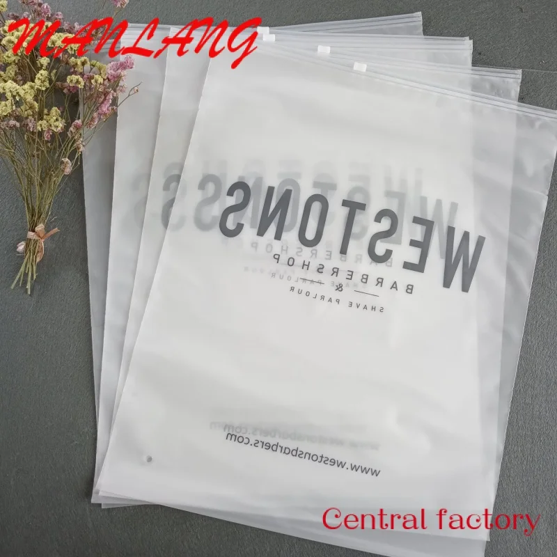 CustomCustom Matte Print Pe Zipper  lock Poly Zipper  Lock Frosted Plastic Packaging Bag For Clothes