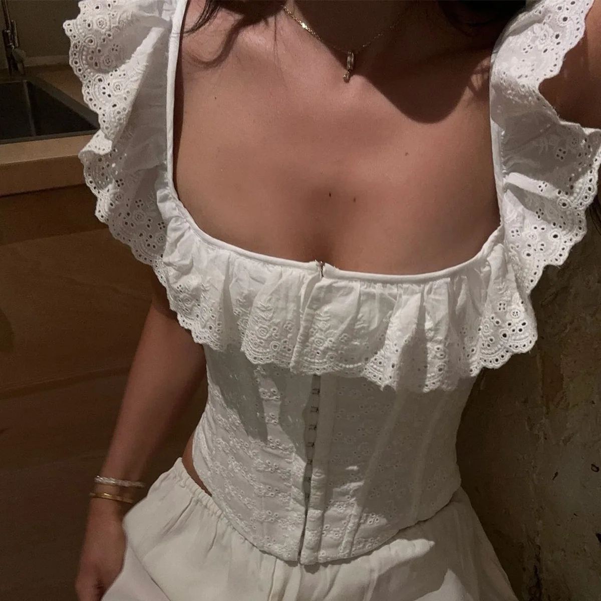 Women Summer Lace Cami Top White Women's Corset Cute Core Crop Top Flying Sleeves Off Shoulder Y2k Clothes Tie-Front Wrap Corset