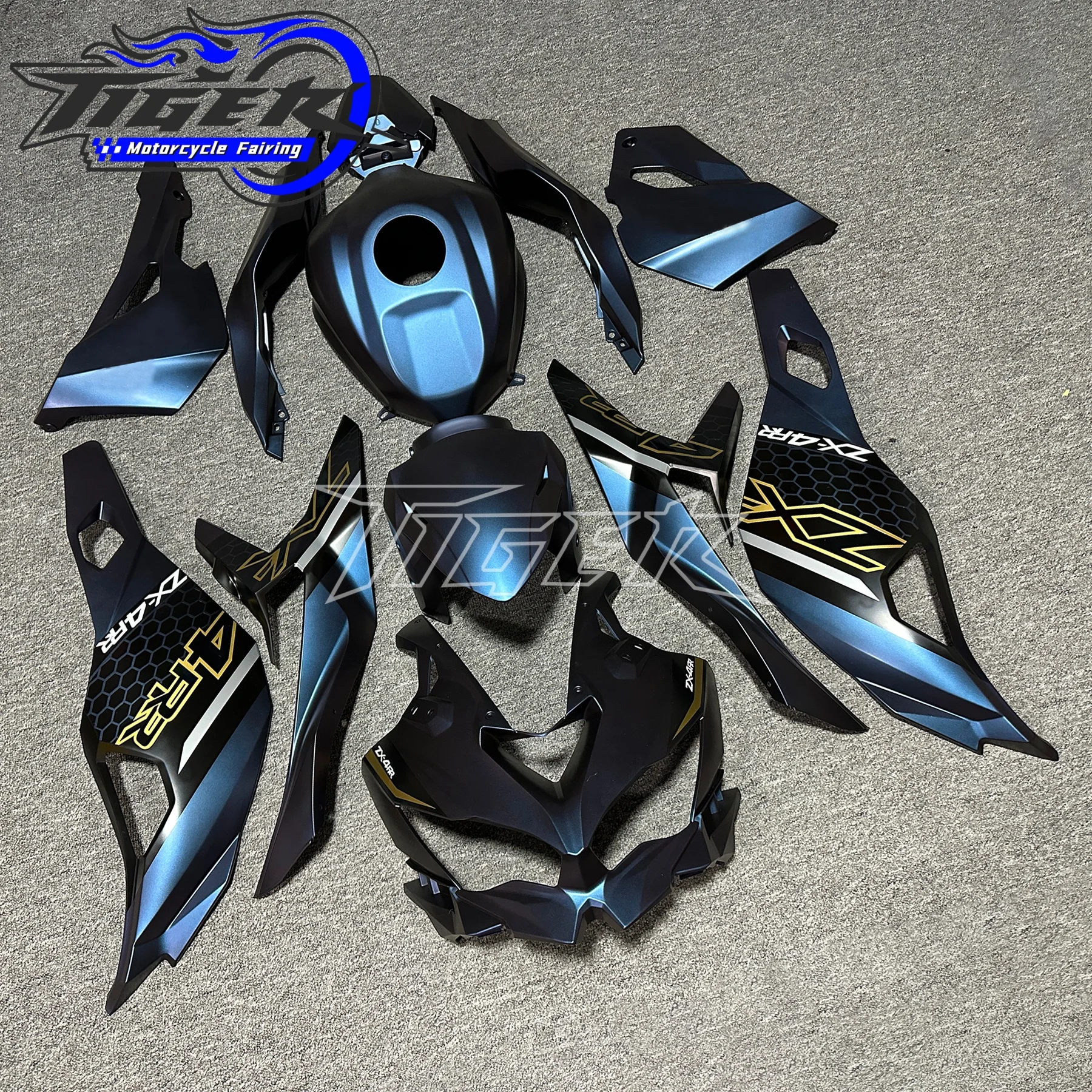 

Motorcycle Full Fairing Kit for Kawasaki ZX 25R ZX4R 2020-2024 ZX25R ZX4RR Bodywork Set with Fuel Tank fairing