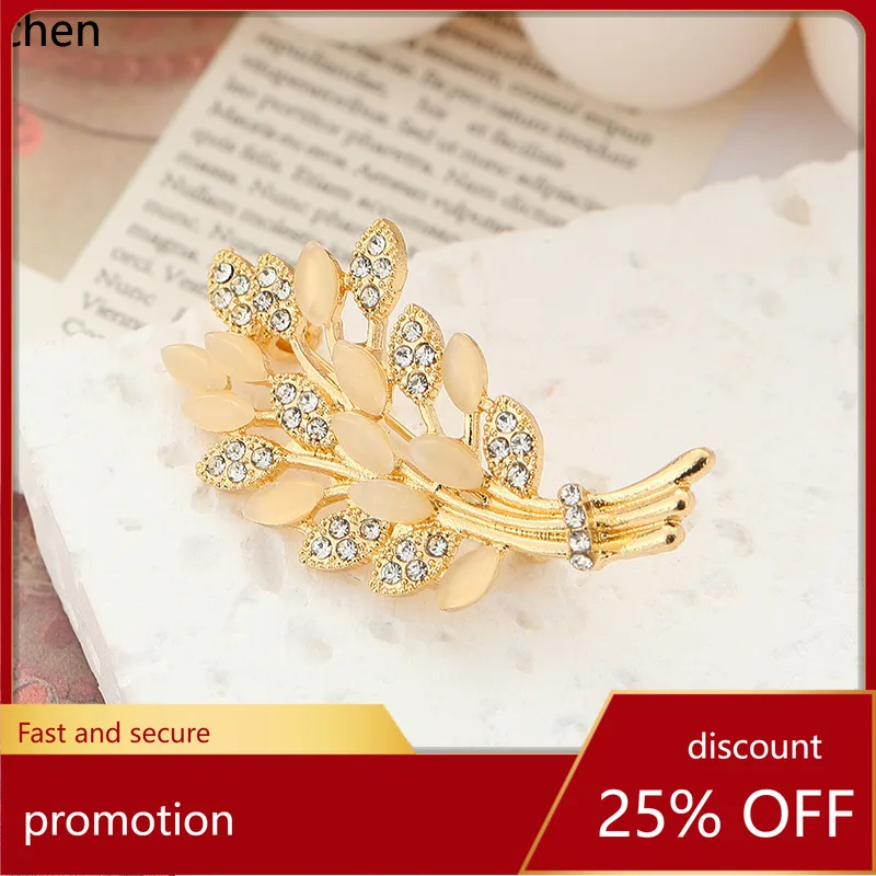 

YFY badge European and American brooch, niche anti-exposure alloy brooch