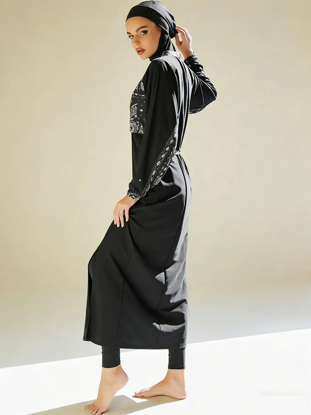 

2025 New Arrival Stylish Muslim Swimwear Burkinis 3 Piece Long Robe Swimming Hijab Suit Muslimah Hijab Swimsuit Islamic Swimwear