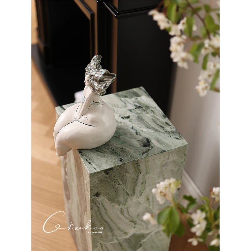 

Qikuo Home Furnishing Natural Square Cold Jade Marble Modern Art Edge Multi-purpose Display Table Floor Ornament