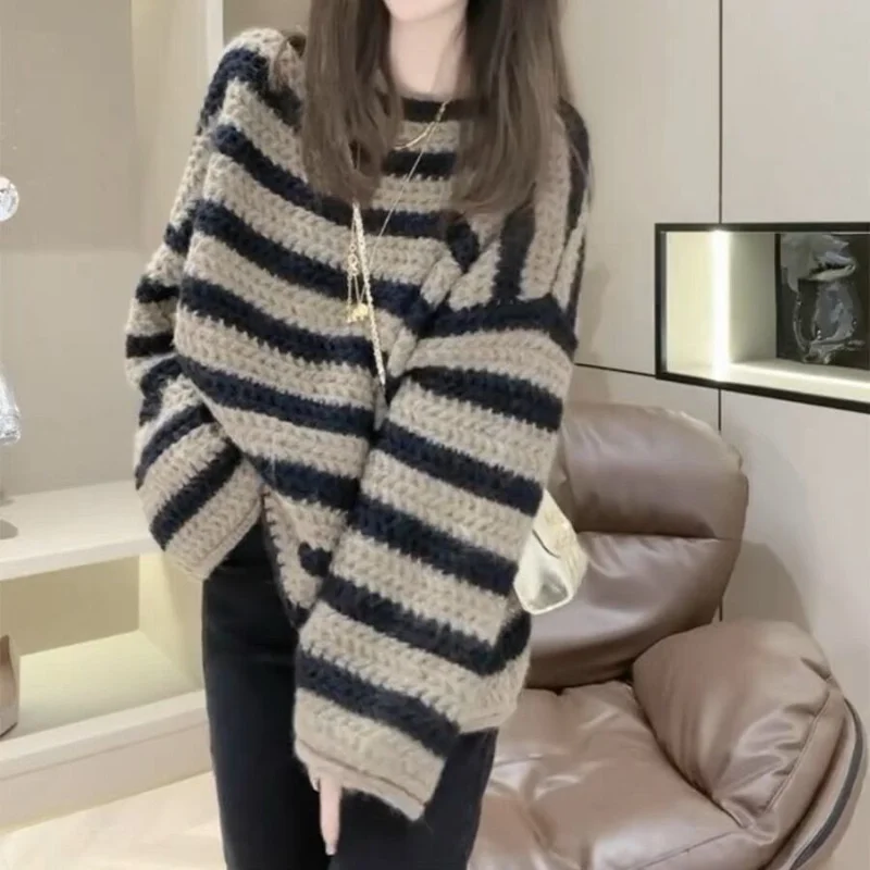 

French stripe round neck long sleeved knitwear women 2023 winter new loose temperament casual casual sweater pullover female top