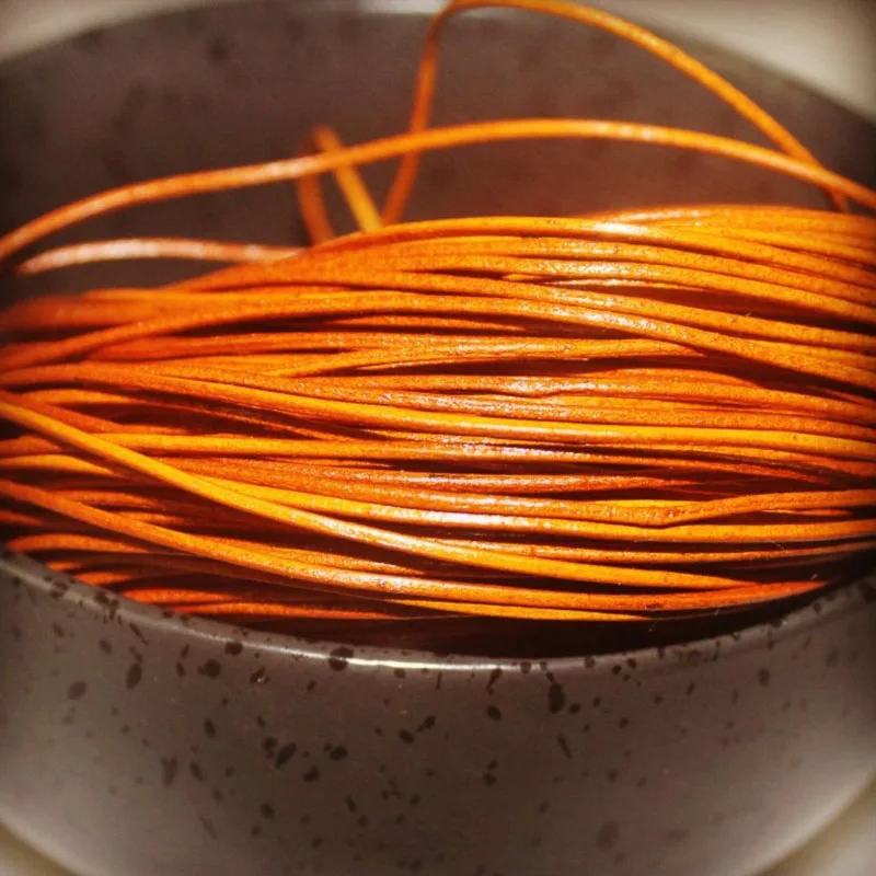 REGELIN 2meter Retro Brown Cow Leather Strap Findings 2/3/4/5/6/8/10mm Flat/Round Leather Cord String Rope DIY  Bracelet Making