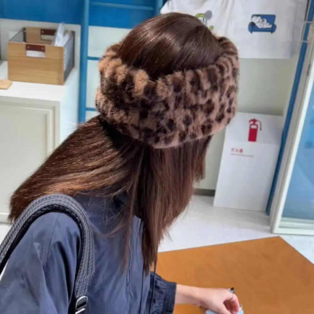 

Fluffy Ski Cap Beanies Faux Fur Elastic Headband Ear Protectors Fur Hairband Plush Leopard Print Brimless Hat Wide Headband