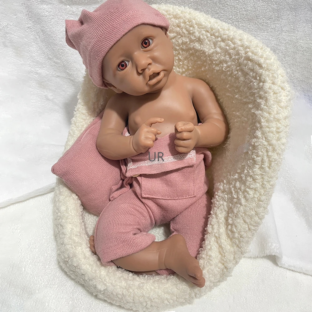 18'' Volle Weiche Silikon Reborn Baby Puppe Gewichteten Waschbar Schwarz Haut Neugeborenen Mädchen Soild Lebensechte Bebe Kleinkinder Weihnachten geschenk