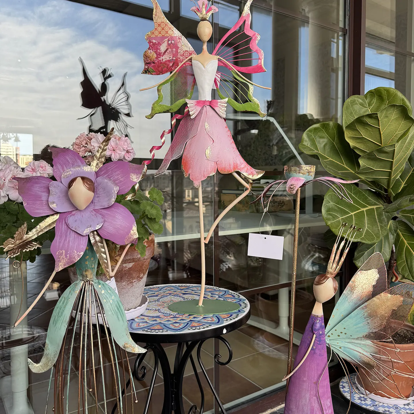 

American rural retro wrought iron garden fairy decoration ornament, indoor and outdoor courtyard balcony homestay decoration