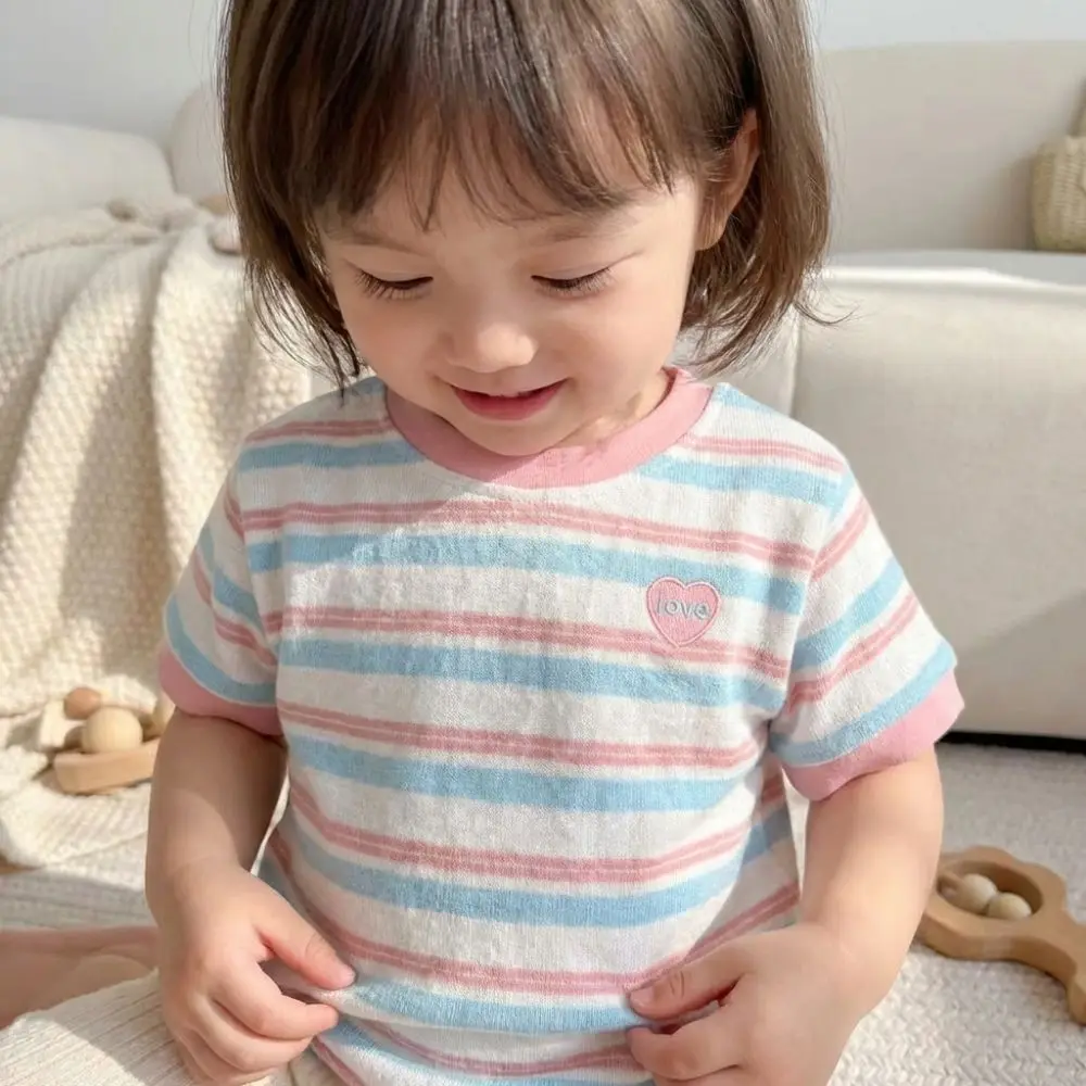 Cute Striped Print T-shirt Breathable Oversized Short Sleeved Heart-shaped Embroidery Korean Style Casual Top Summer