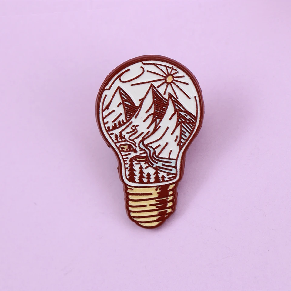 cartoon-lampadina-smalto-spille-da-bavero-in-metallo-spille-distintivi-zaino-accessori-di-abbigliamento-gioielli-all'ingrosso-regalo-per-bambini-amici