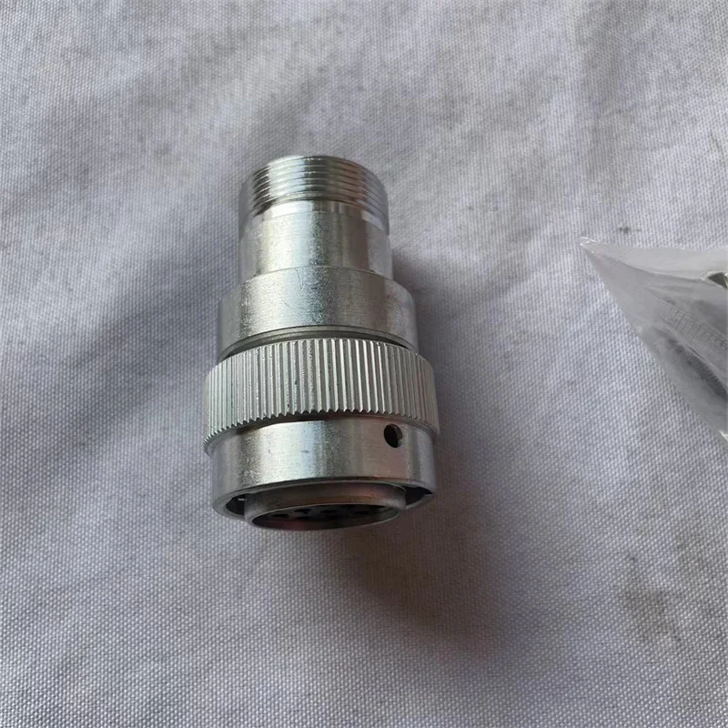 TE Conectividade/Deutsch Automotive HD36-18-14SN-059 Conn Circular SKT 14 PO