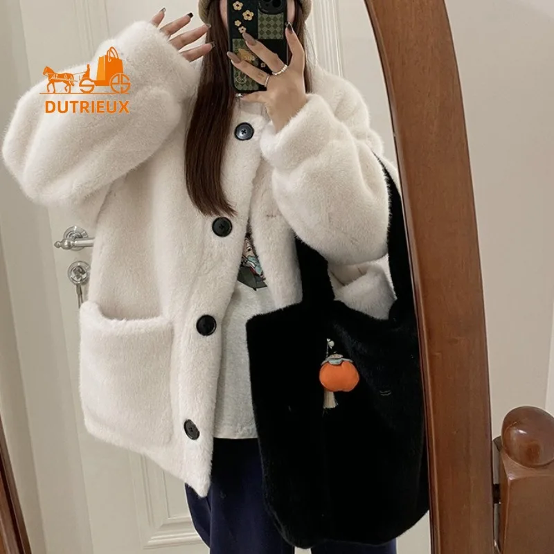 2025 New Winter Women's Round Neck Real Mink Jacket, 100% Real Mink Fur, Fashion Travel Ski Warm Thickened Women's Mink Coat