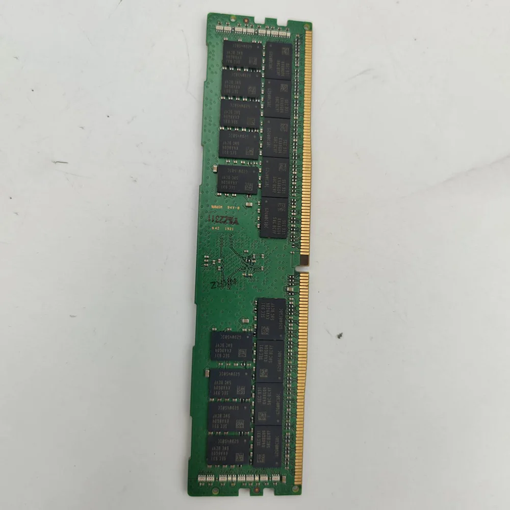 

1PC For Samsung Server Memory 32G 2RX4 PC4-2933Y REG ECC M393A4K40CB2-CVFCQ