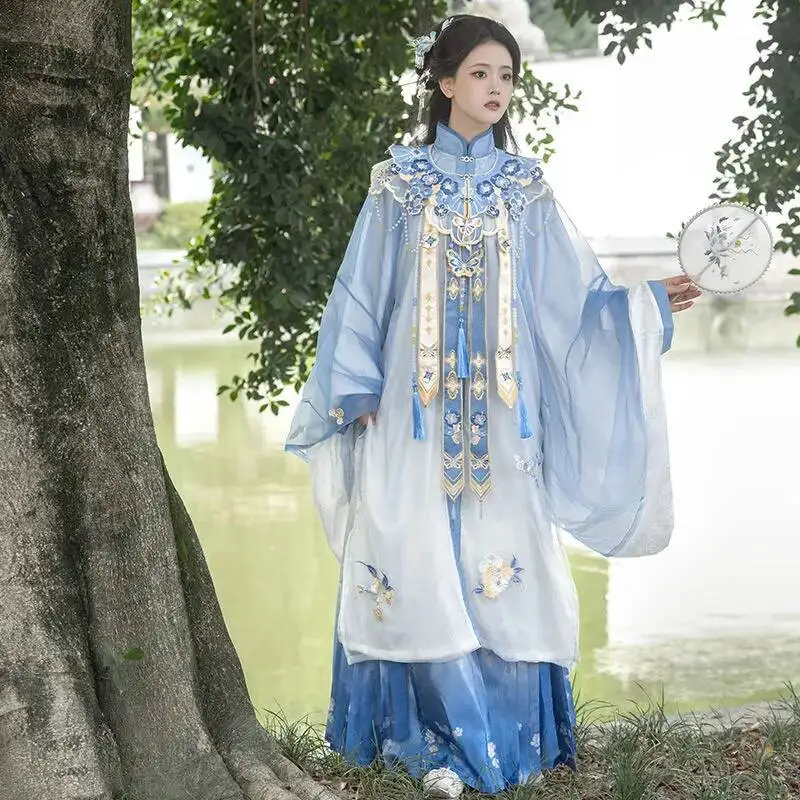 สองเดือน [หลานจินหลัว] ใหม่ฮั่นฝูผู้หญิงราชวงศ์หมิงสไตล์มามีียนกระโปรงปักหนักคลาวด์ไหล่เสื้อคอปกสำหรับ