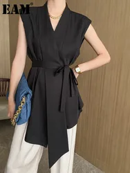 [EAM] Women Black Irregular Bandage Elegant Big Size Vest New V-collar Sleeveless Fashion Tide Spring Autumn 2024 1DH6387