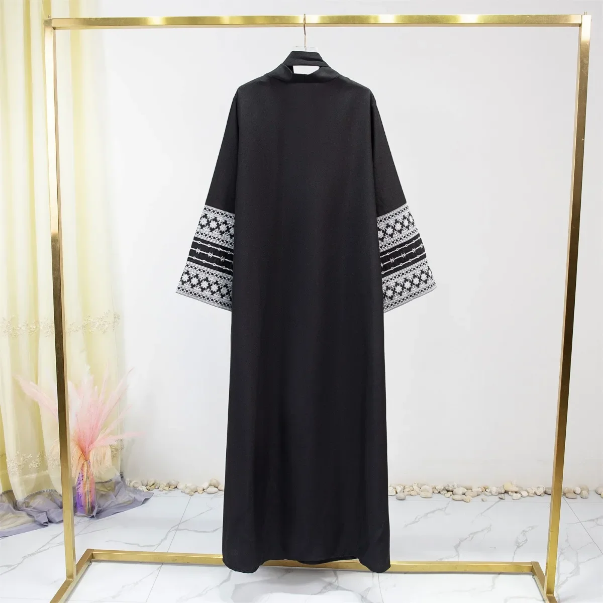 Abito lungo Abaya a maniche lunghe con apertura sul davanti ricamato, abbigliamento da donna, cardigan musulmano Abaya Out caftani Donna Jilbabs