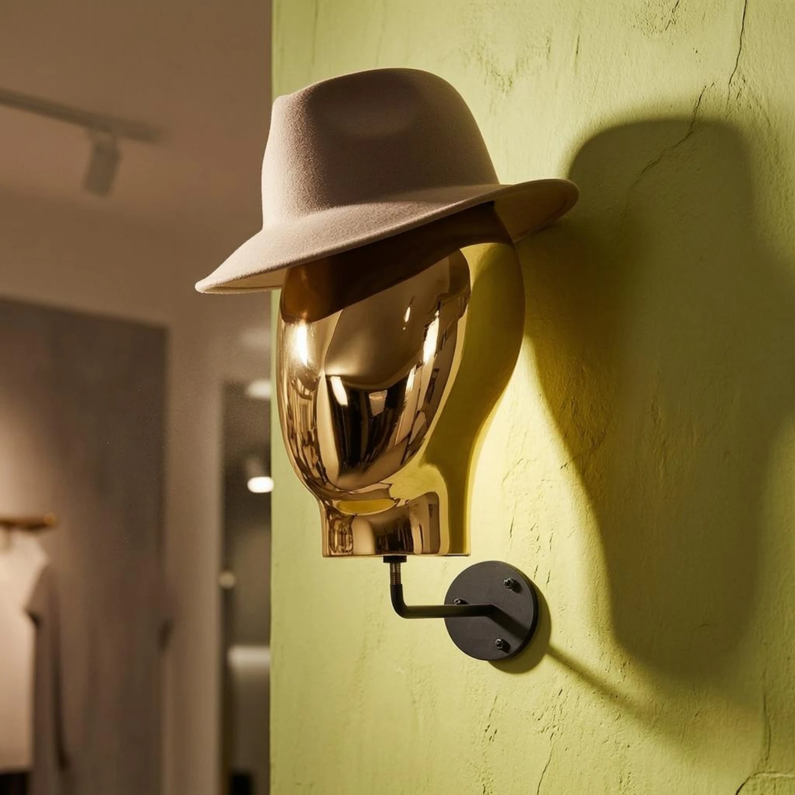 tete-de-mannequin-murale-electroplaquee-pour-femme-support-mural-pour-postiches-tres-reflechissant