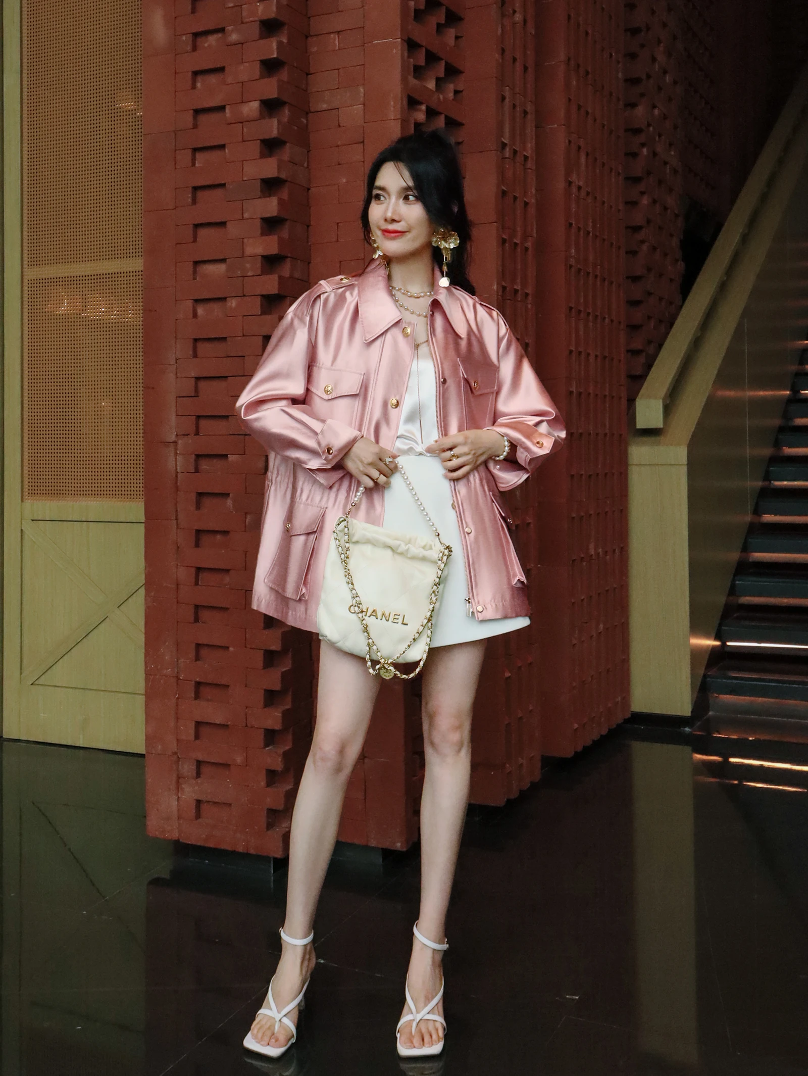 Ele Pink Silk-Mimiing Loose Women's Workwear Jaet Faionable mat Design Luxury Feel ort Outerwear Coat