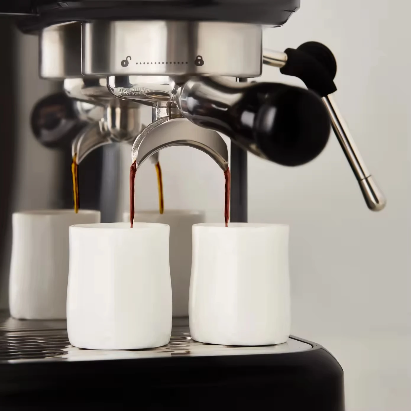 Mesin Pembuat Kopi Espresso CAFOVO EM3601 3 in 1 dengan Grinder, 3 Blok Pemanas, 19 Bar, Komersial, Buatan Italia