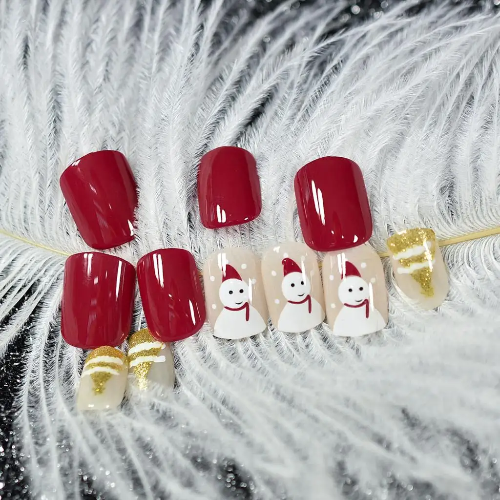 3D Christmas Press On Nails Short Squoval Snowman Golden Glitter Tree Red Nail Art Tips riutilizzabile unghie finte acriliche Manicure