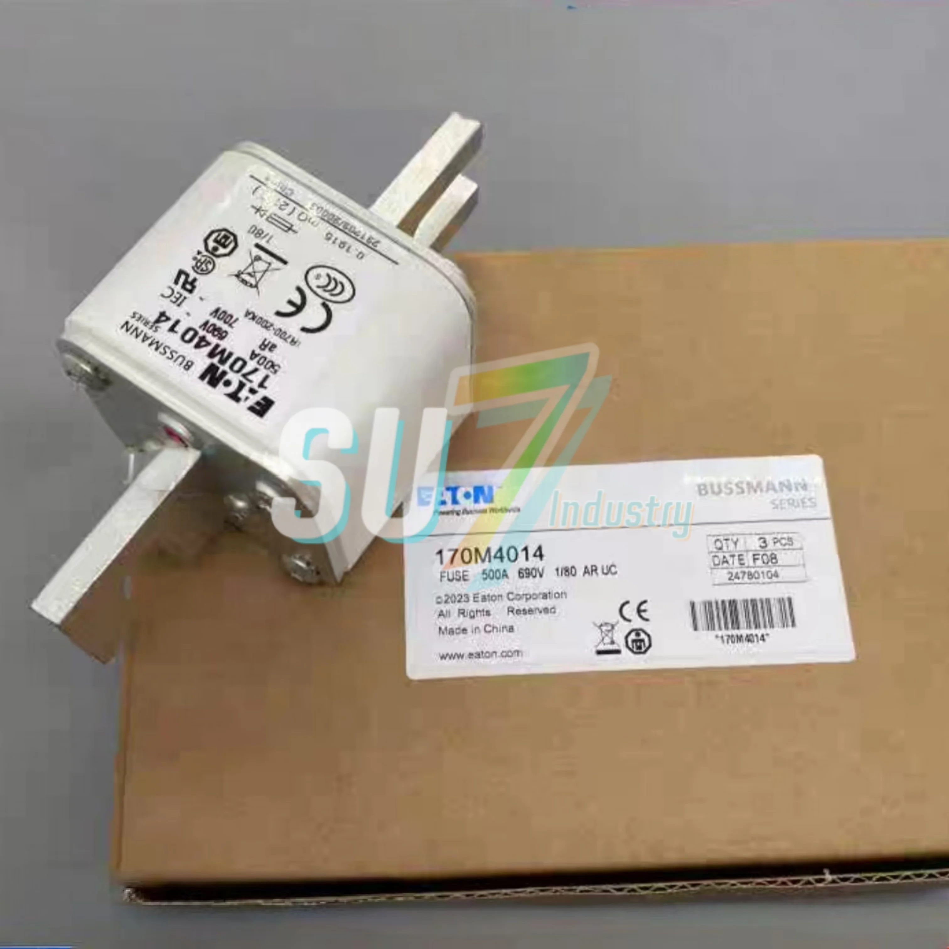 

Fuse 170M4014 170M4266 New In box