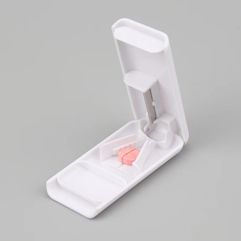 Drug Divider Cutter Tablet Cutter Cut Medicine Storage Box Convenient Pet Feeding Mini Portable Effortless Labor-saving