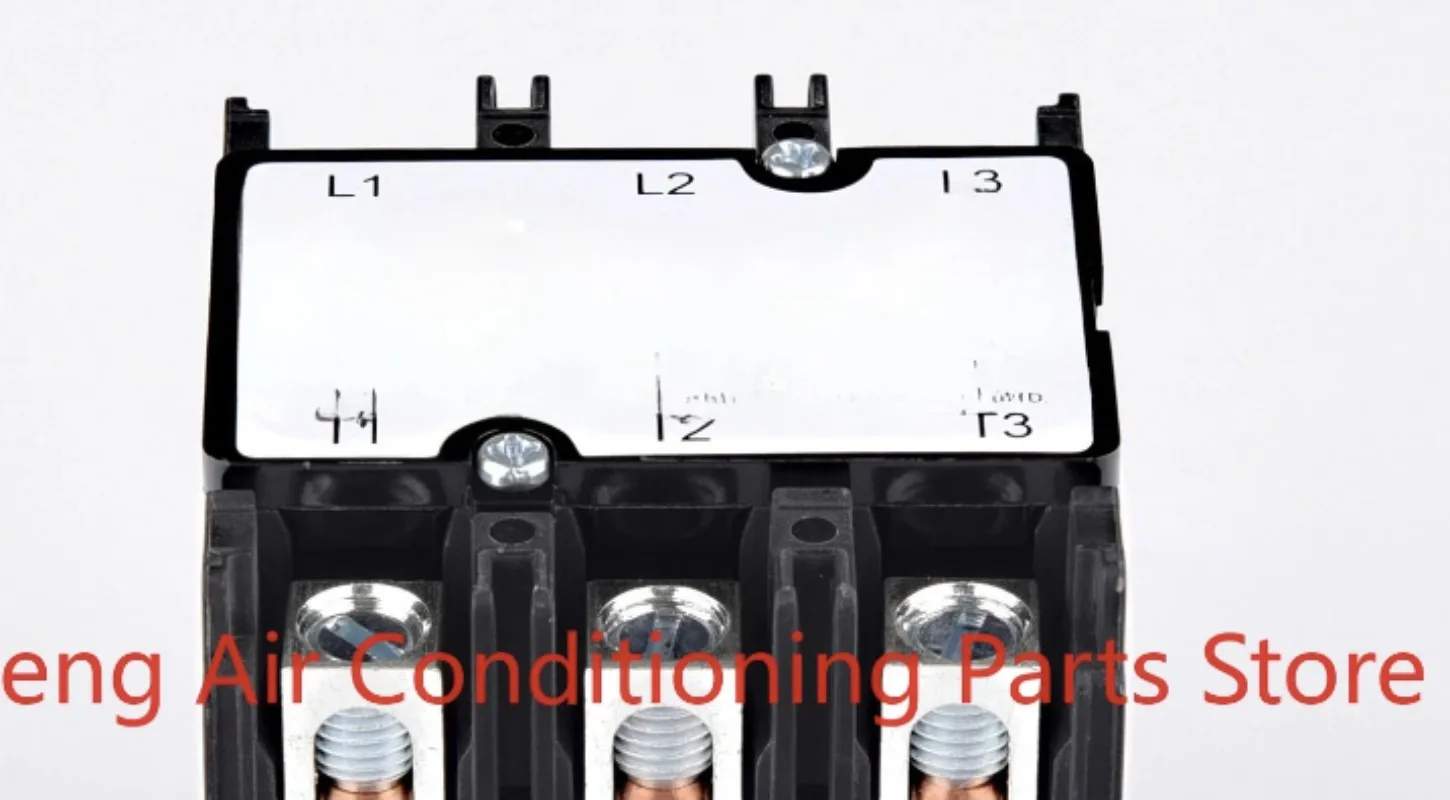 

HCC-3XU04AV HCC-3XU02AV is suitable for 40A220V contactor of Zhenzhi noodle cooking stove air curtain machine