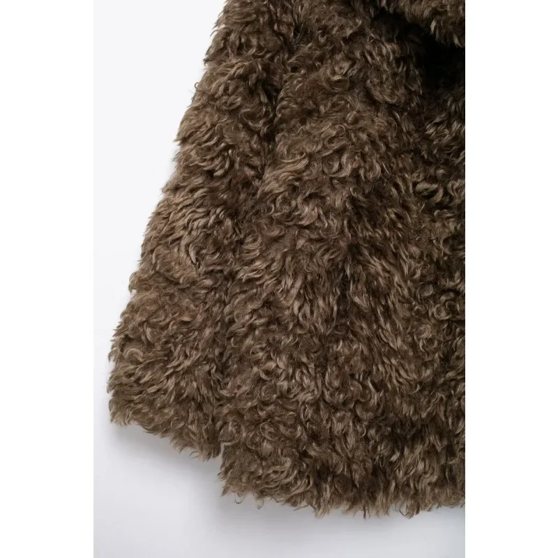 TRAF ZR Snow Parka Artificial Fur Padded Coat Warm Woman Winter Coats Elegant Luxury Women\'s Coat Vintage Cropped Coats