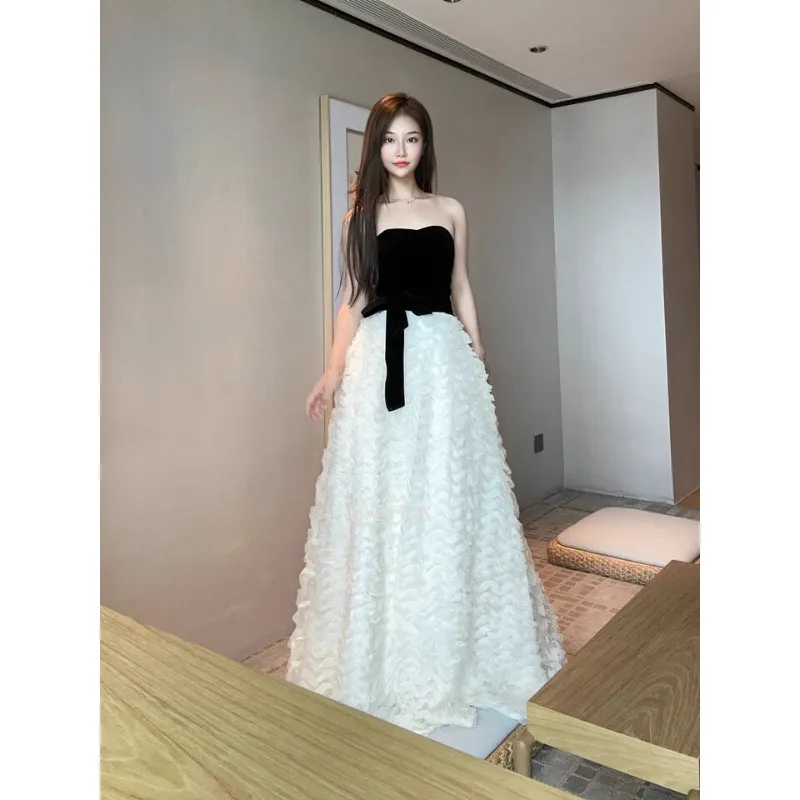 Luxury A-Line Wedding Party Gowns Women Sexy Velvet Strapless Sleeveless Formal Evening Dresses Black Lace Up Bow Prom Dress