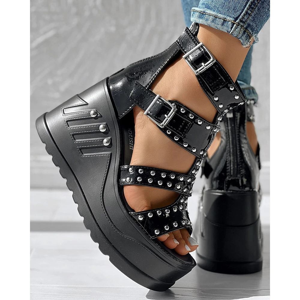 Fashion Women Peep Toe Wedge Black Sandals Lady Summer Casual Going Out Studded Design Sandals Ankle Buckle Shoes Party