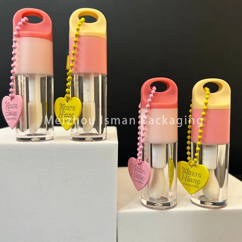 

50Pcs Empty Clear Short Lipgloss Packaging Makeup Tubes With Big Brush Wand Lip Gloss Container With Hook Cute Keychain