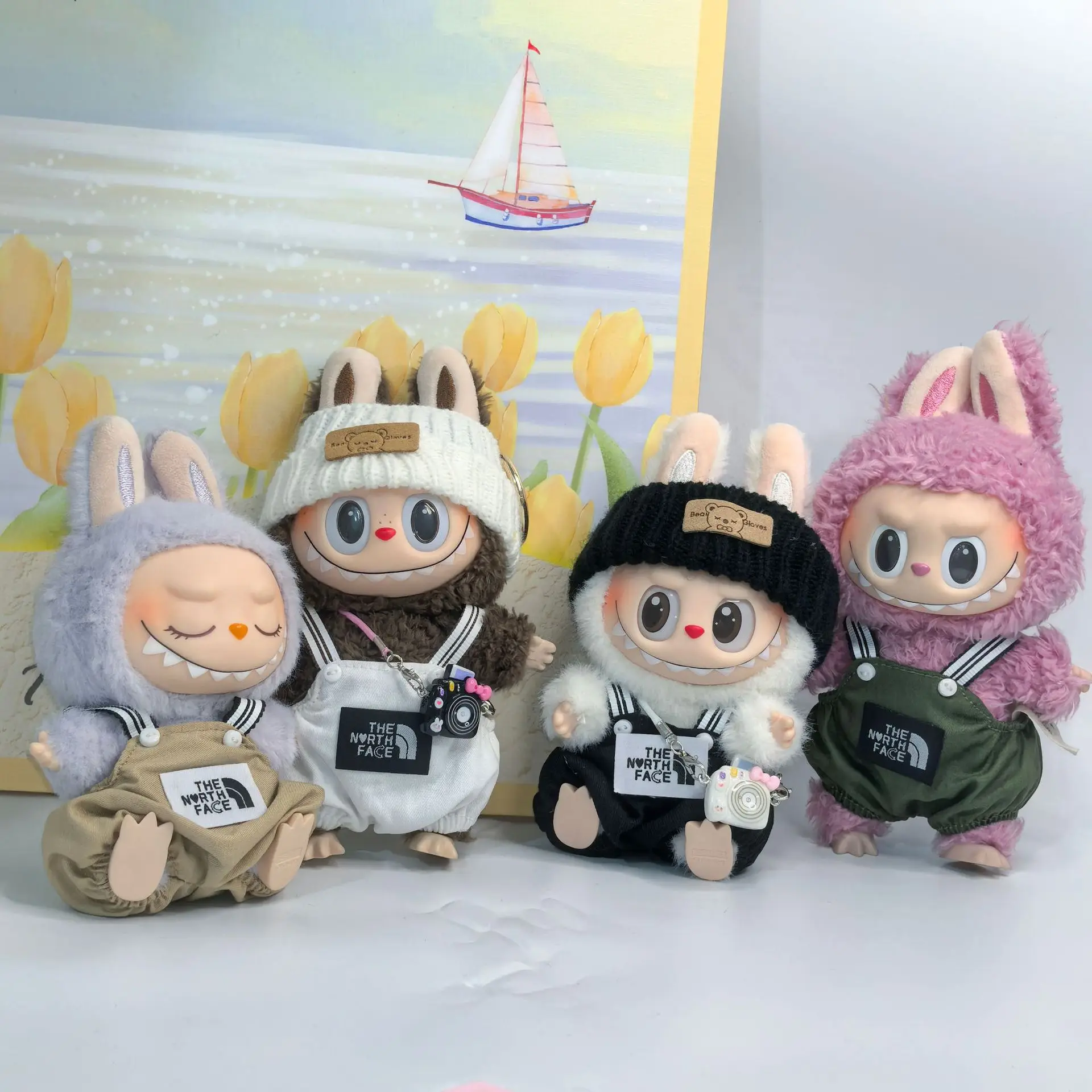 

Labubu I II Clothes Pendant Labubu Sitting Baby Clothes Fashion Bib Pants Jumpsuit Set Cute Accessories