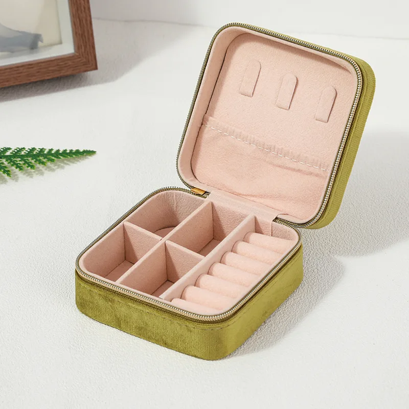 New Brand Velvet Jewelry Box Travel Portable Jewel Box Small Ring Packaging Jewelry Storage Box Jewelry Box