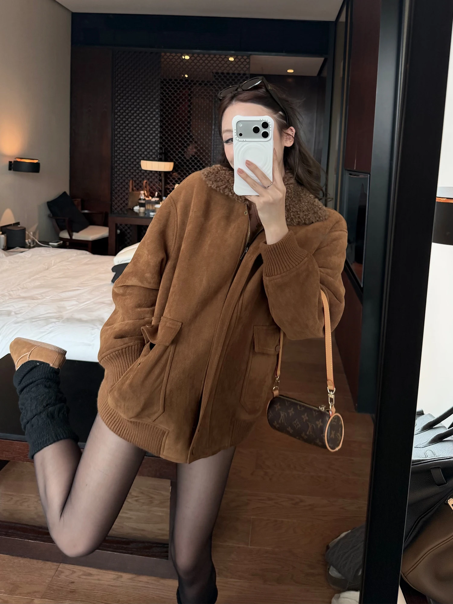 

Thirteen Xun Teddy Girl Miu Series Fur Coat Retro Plu Full Leather Warmth Youth Outdoor Daily Wear Color Universal Fit