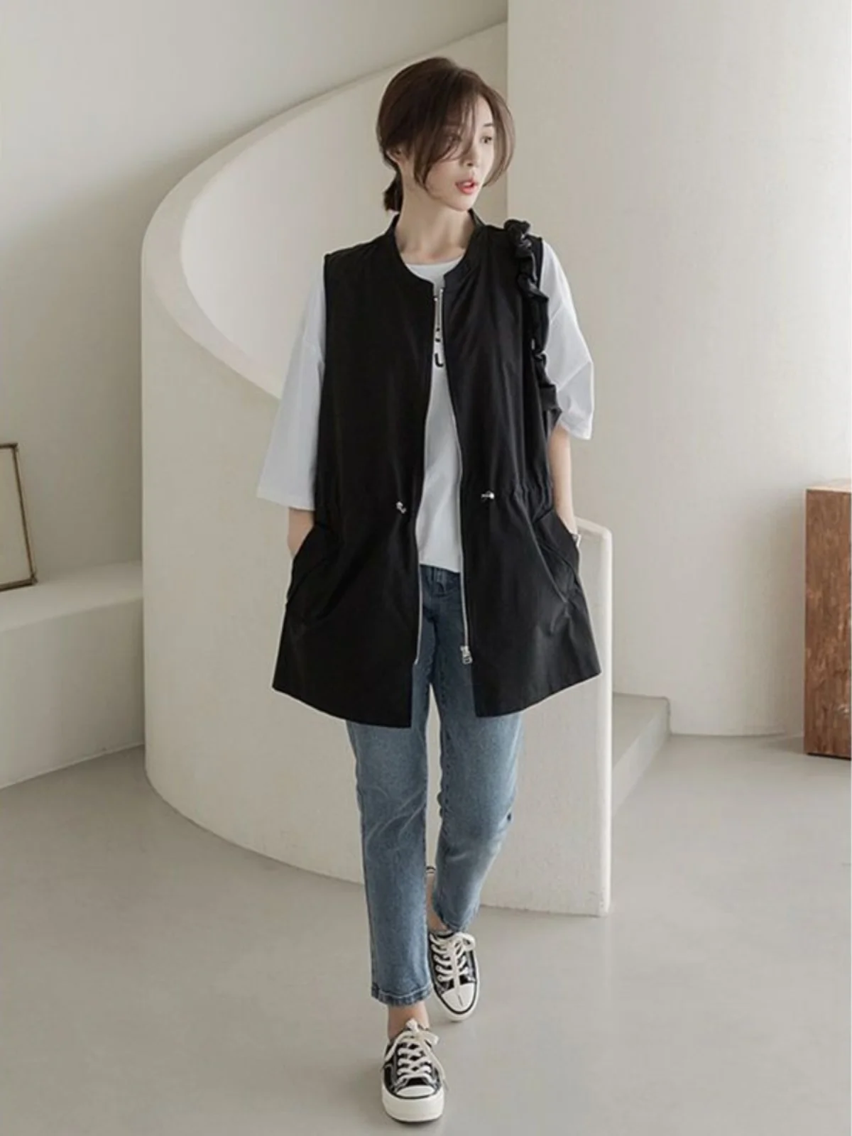 

Casual Sle Women's Windbreaker Vest 2025 New Spring Autumn Dstring Loose Fit Versatile Ele Top Zipper Closure
