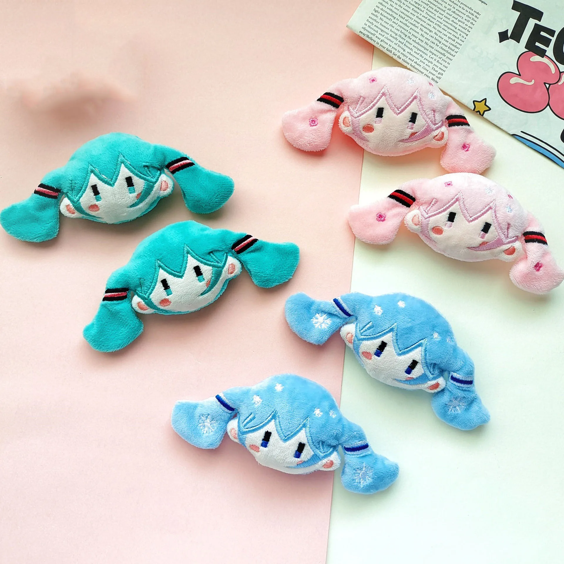 Anime Figure Hatsune Miku Stuffed Toys Brooch Badge Hatsune Miku Anime Figure Periphery Accessories Things Brooch Badge Gift New